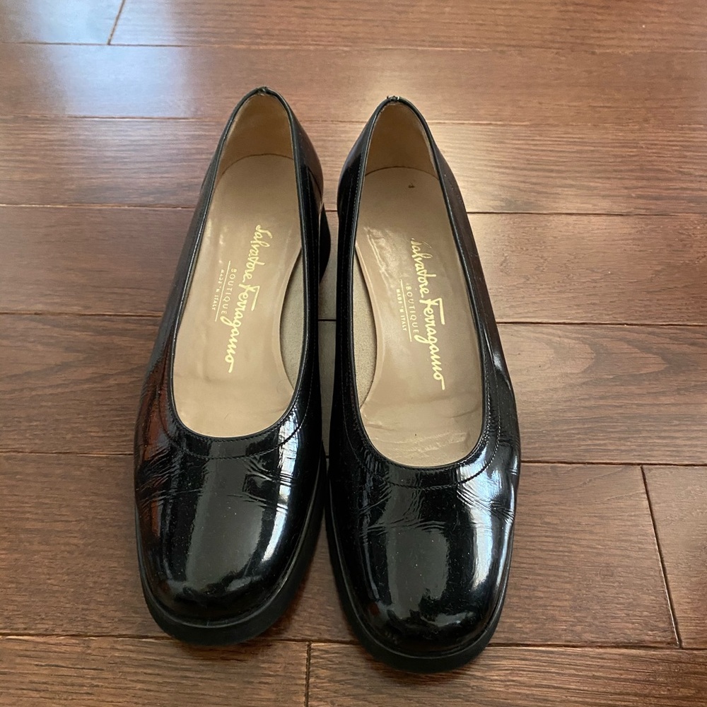 Salvatore ferragamo black flats